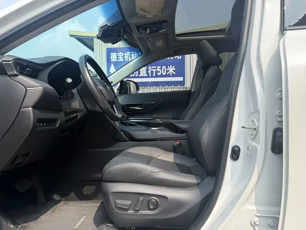 Toyota Venza — миниатюра 9