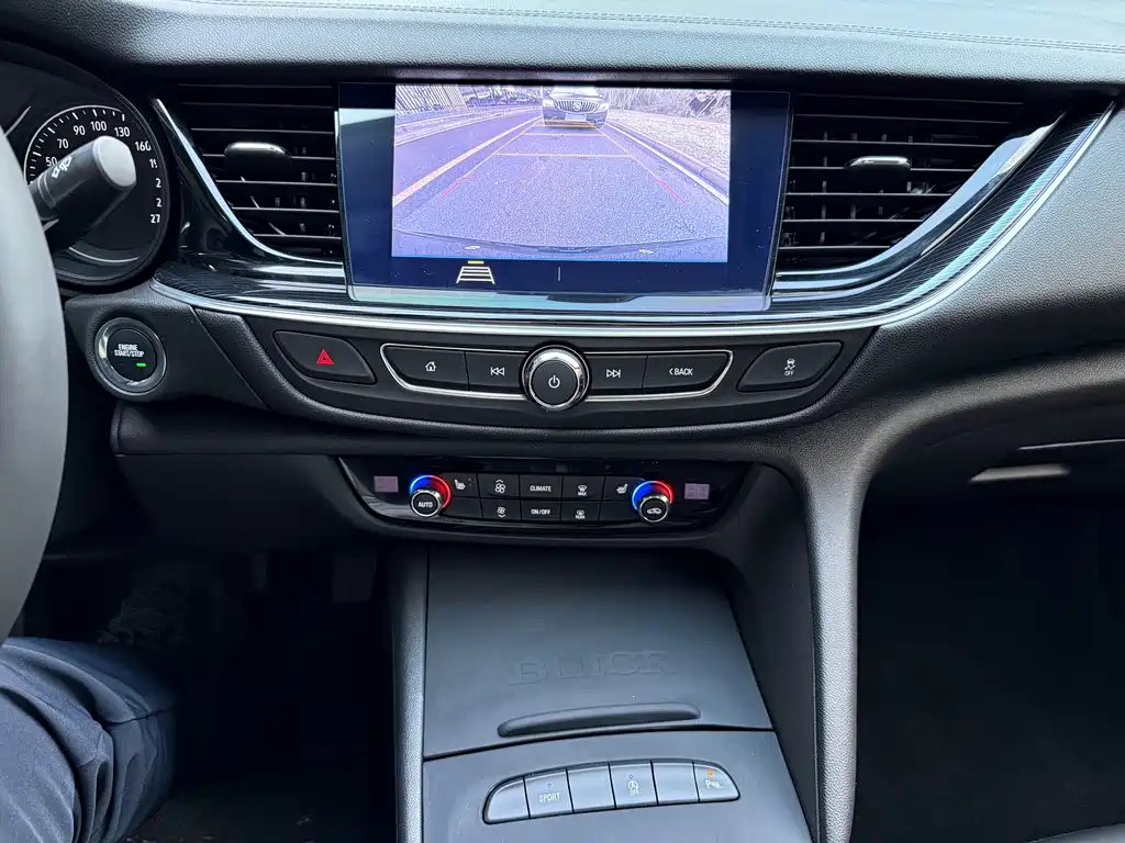 Buick Regal — миниатюра 17