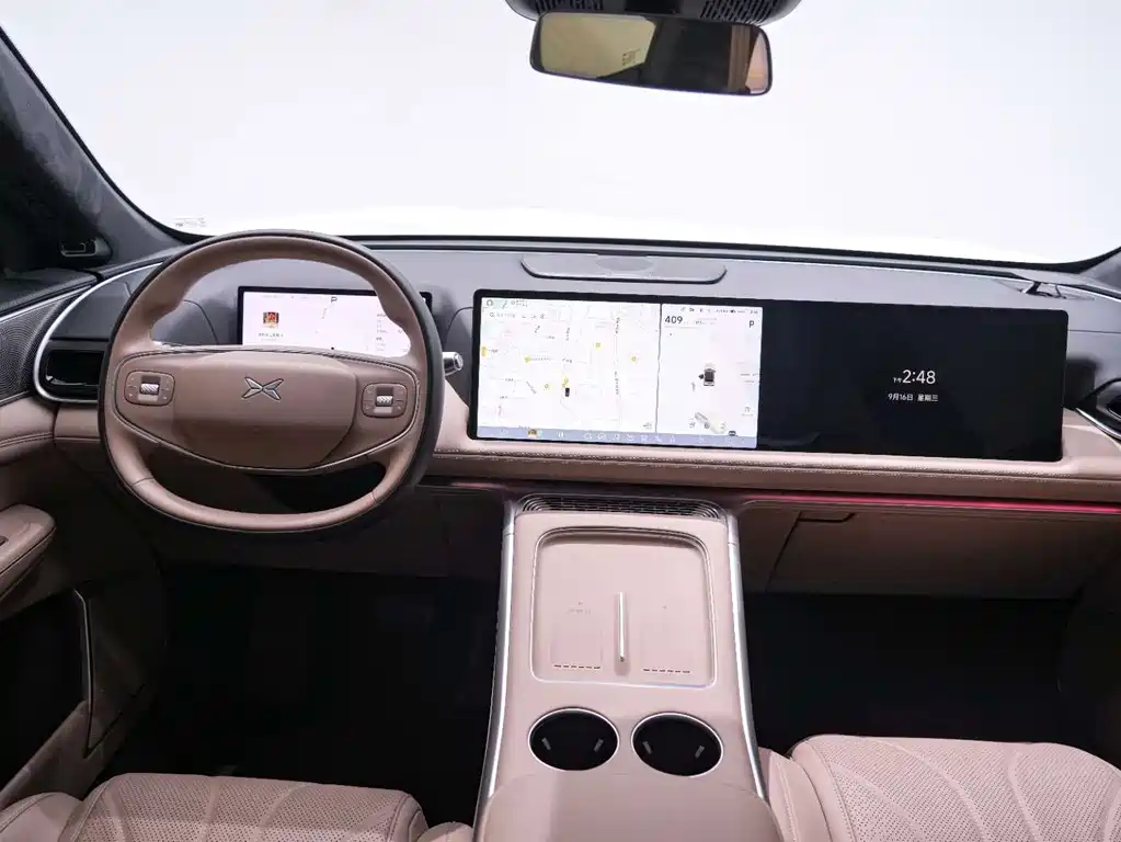 XPeng G9 — миниатюра 12