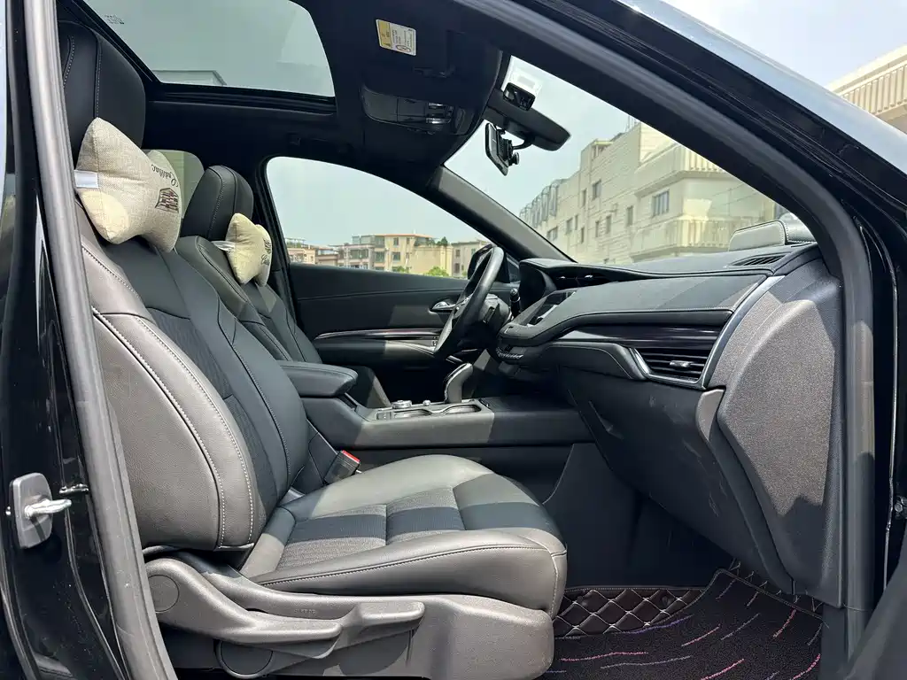 Cadillac XT4 — миниатюра 16