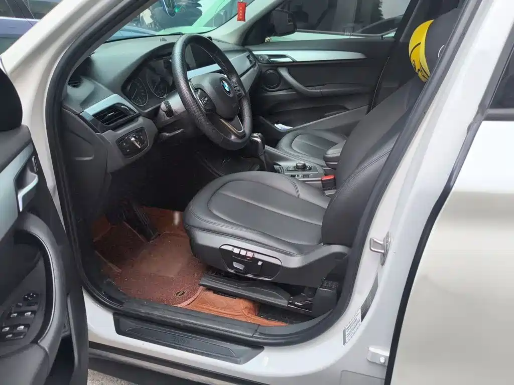 BMW X1 — миниатюра 8
