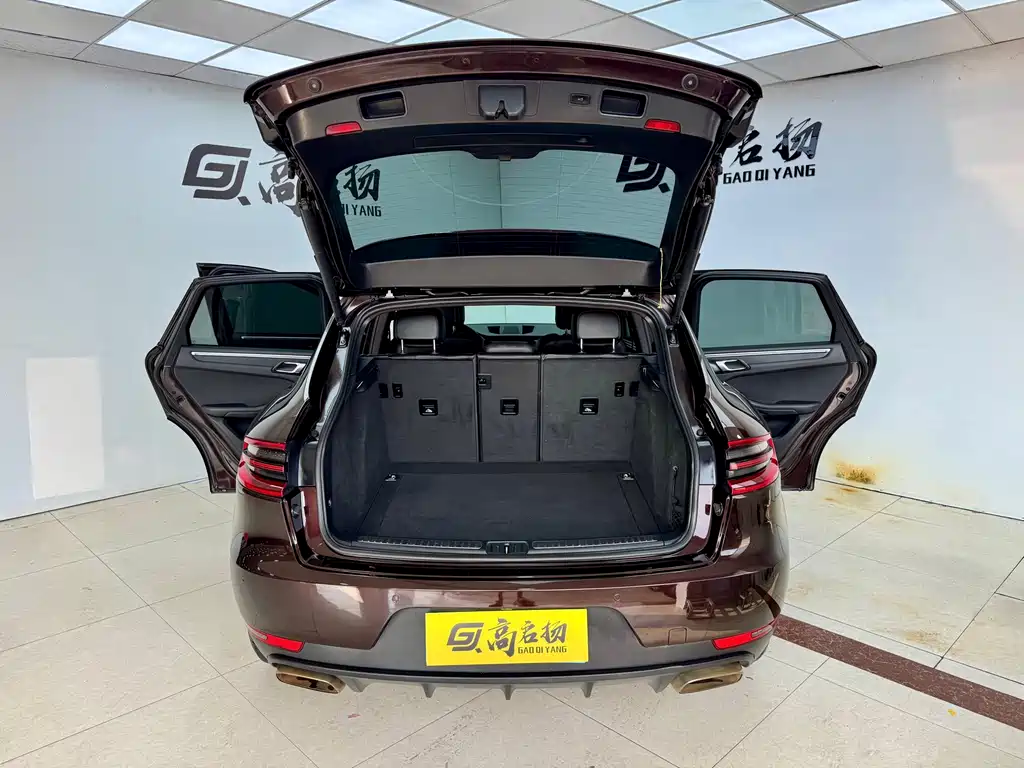 Porsche Macan — миниатюра 20