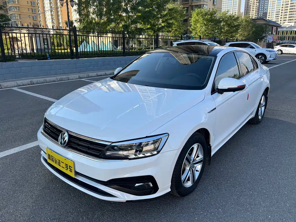 Volkswagen Lamando