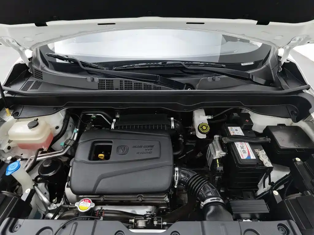 Changan CS15 — миниатюра 6