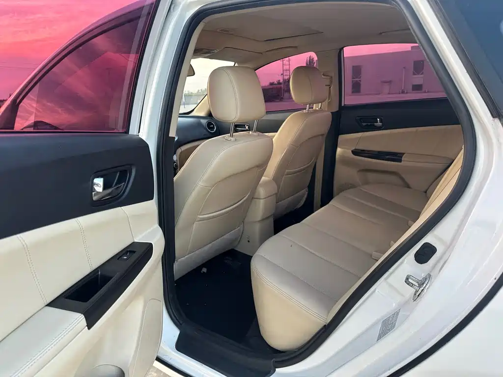 Changan Eado — миниатюра 10