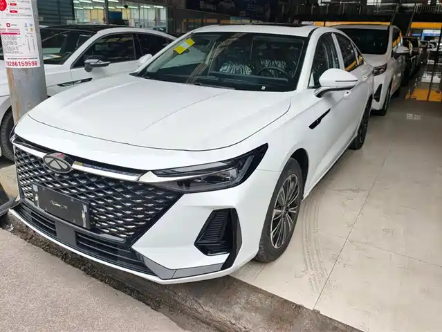 CHERY FENGYUN A8 2025
