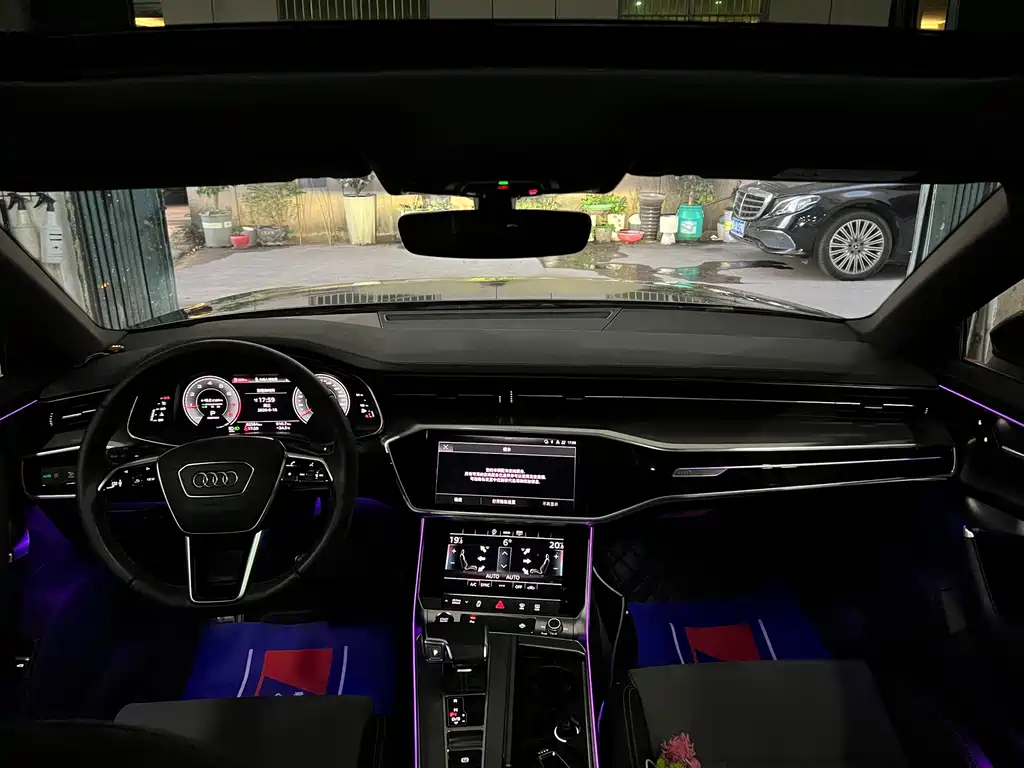Audi A6L — миниатюра 12