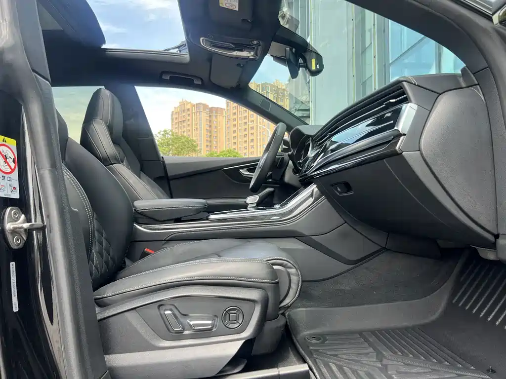 Audi Q8 — миниатюра 29