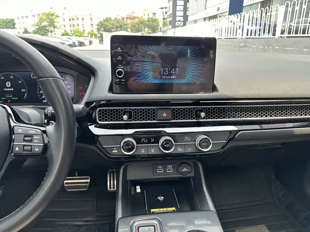 Honda Civic — миниатюра 11