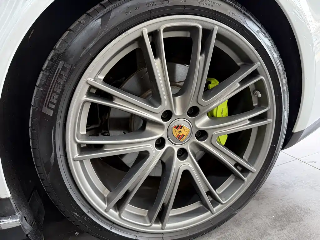Porsche Panamera Hybrid — миниатюра 17