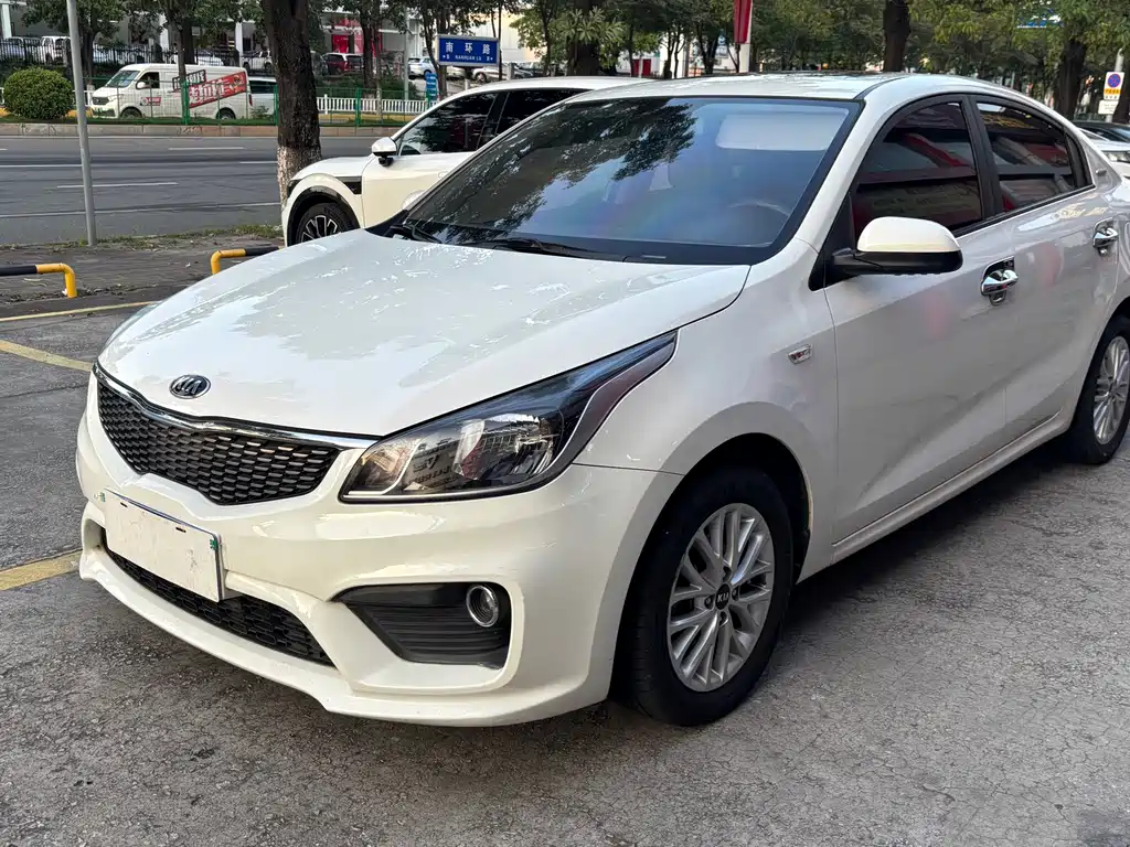 Kia K2