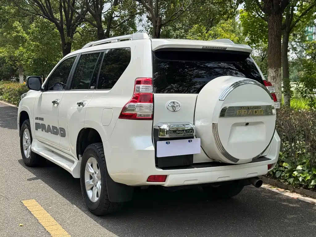 Toyota Prado (Import) — миниатюра 5
