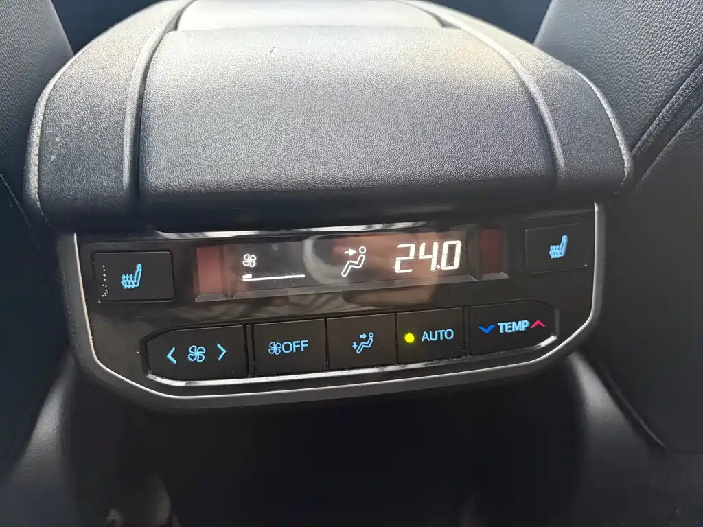 Toyota Highlander — миниатюра 19