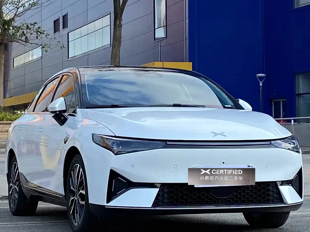 XPeng P5 — миниатюра 3