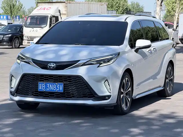 Toyota Granvia