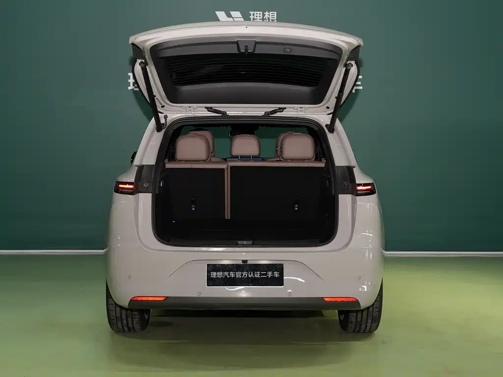 Li Auto Li L6 — миниатюра 5