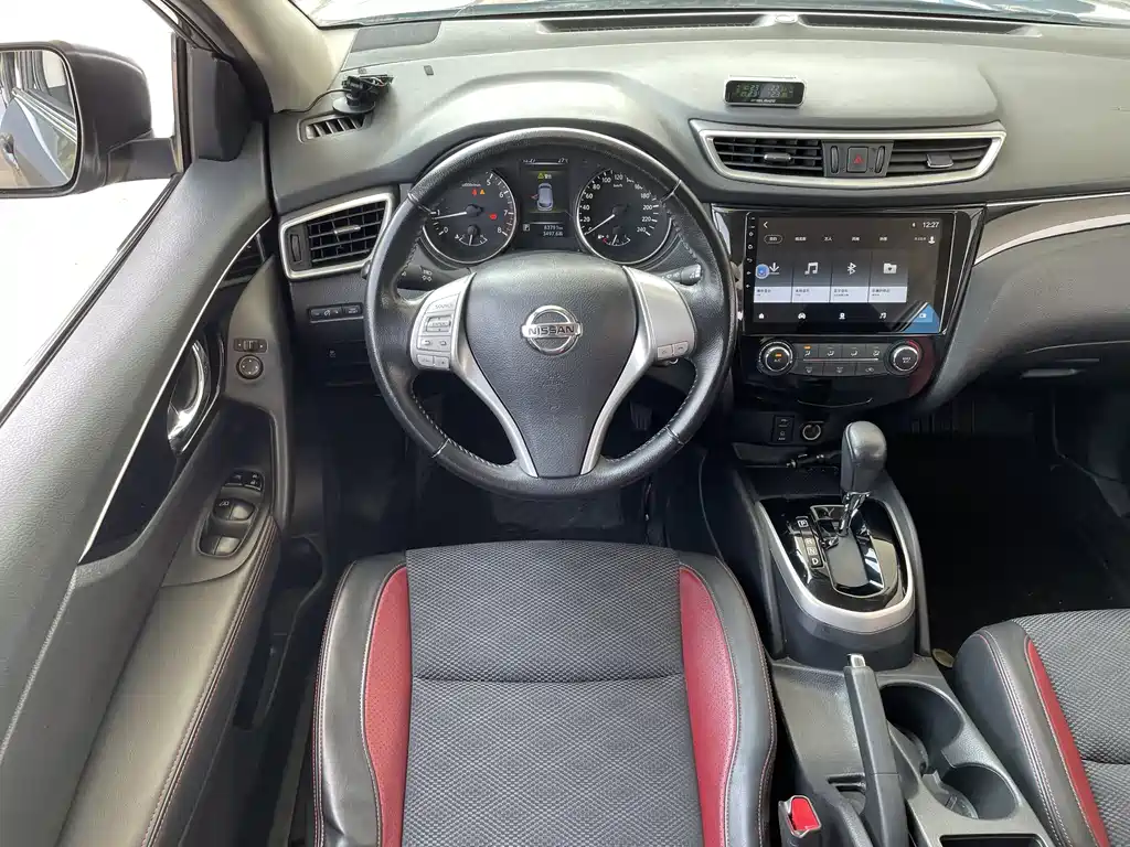 Nissan Qashqai — миниатюра 5