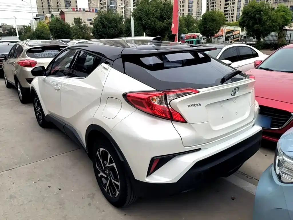 Toyota C-HR — миниатюра 5