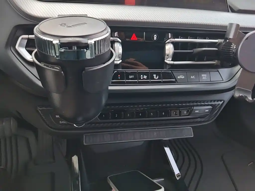 BMW 2 Series (Import) — миниатюра 6