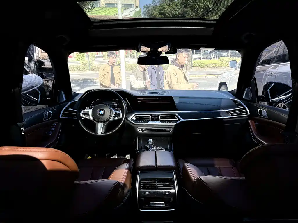 BMW X7 2022 xDrive40i Premium M Sport