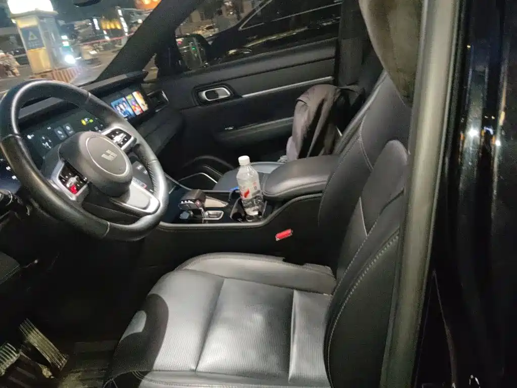 Li Auto Li ONE — миниатюра 11