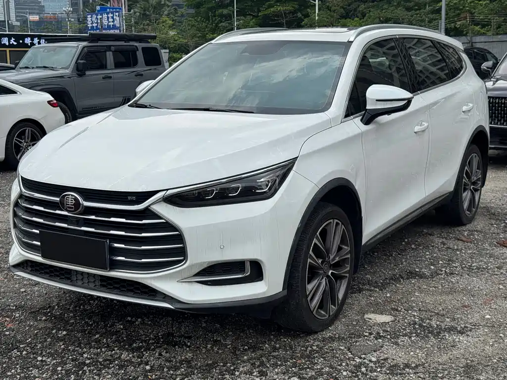 Купить BYD Tang