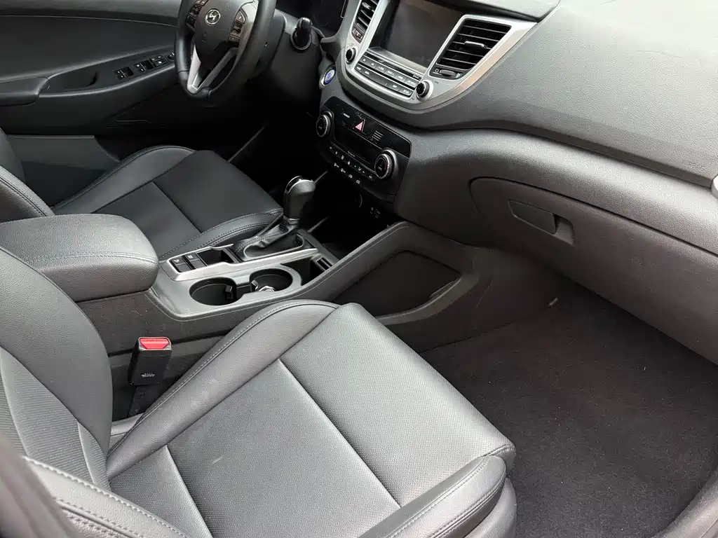 Hyundai Tucson — миниатюра 5