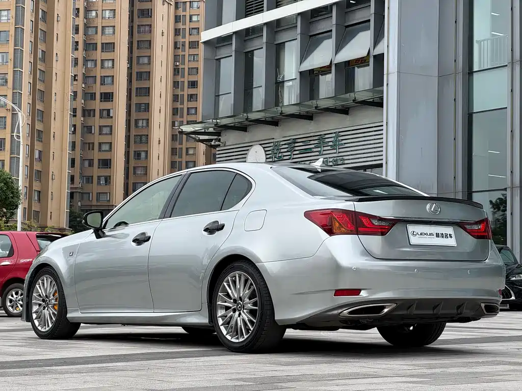 Lexus GS — миниатюра 4