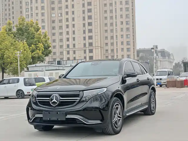 mercedes-benz eqc