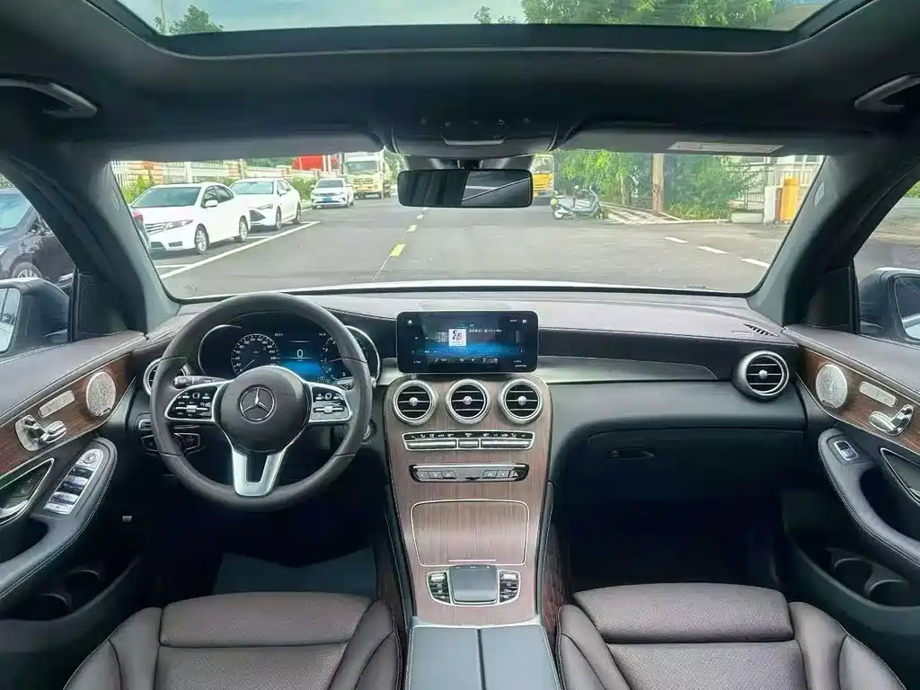 Mercedes-Benz GLC — миниатюра 4