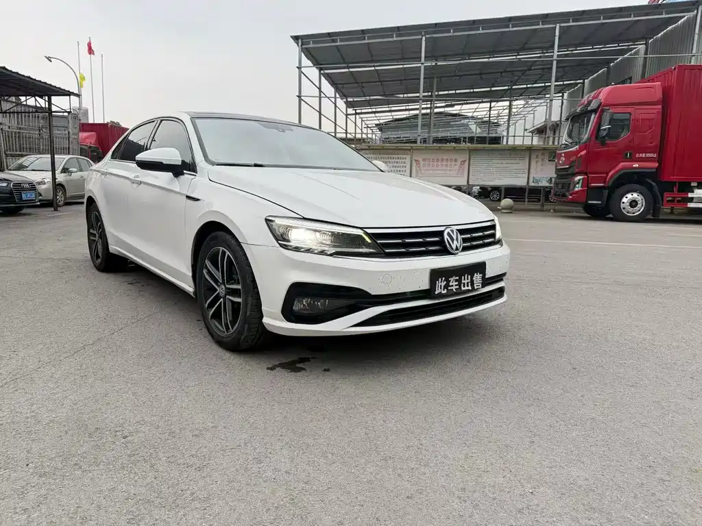 Volkswagen Lamando 2021