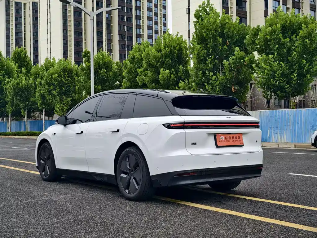 Li Auto i6 — фотографии объявления, Фото 17