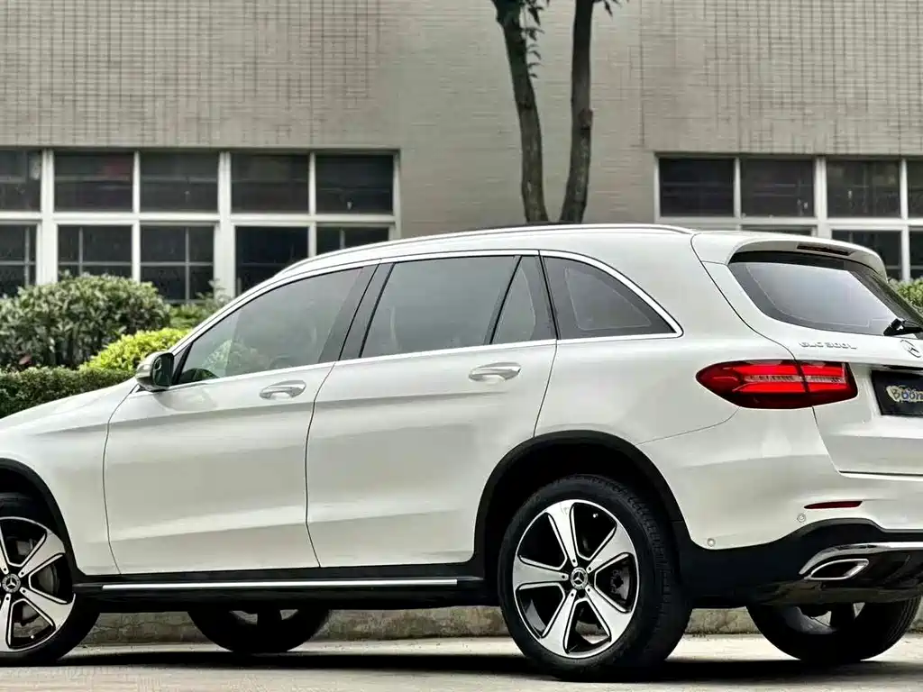 Mercedes-Benz GLC — миниатюра 9