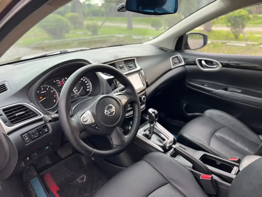 Nissan Sylphy 2016 1.6XL CVT Premium