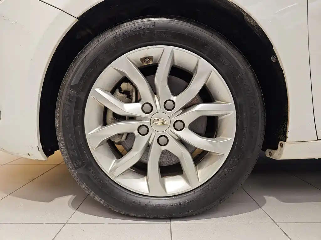 GEELY AUTOMOBILE EMGRAND GL