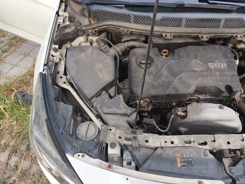 Buick Verano — миниатюра 21