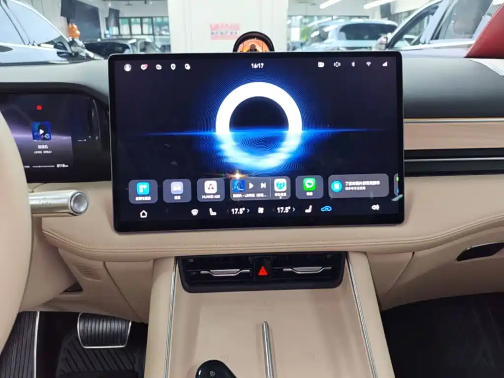 AITO AITO M5 — миниатюра 13