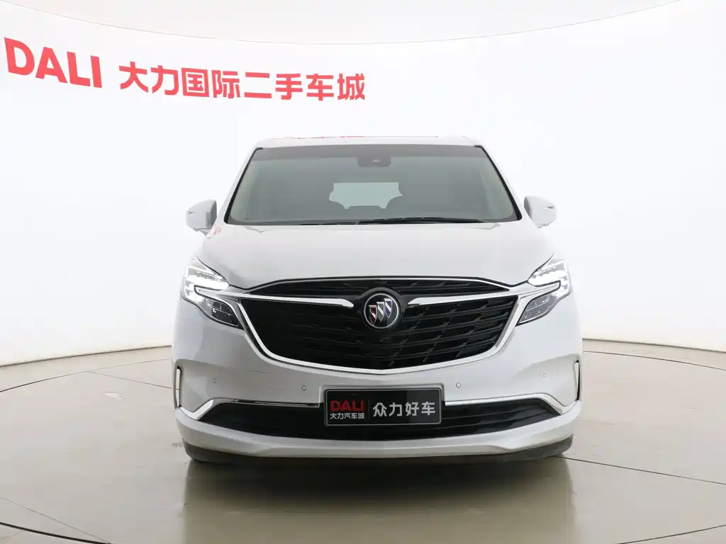 Buick GL8 — миниатюра 2
