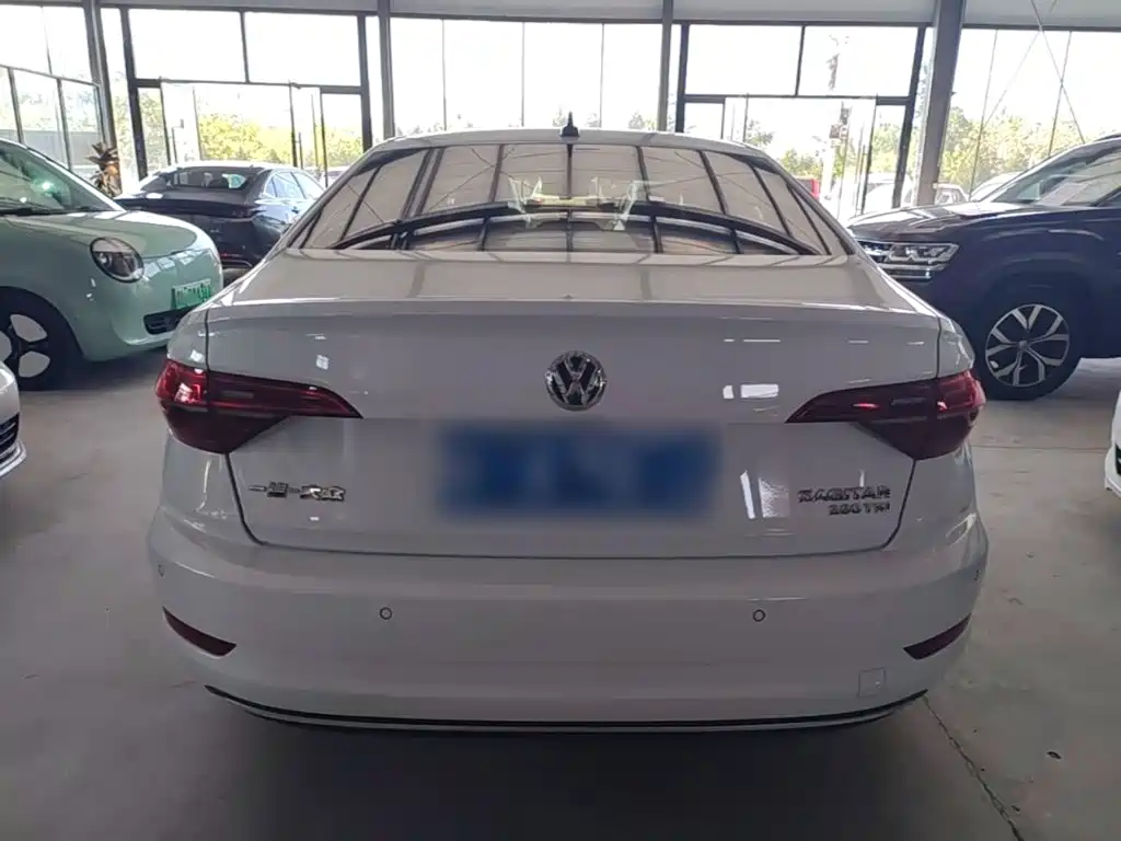 Volkswagen Sagitar — миниатюра 6