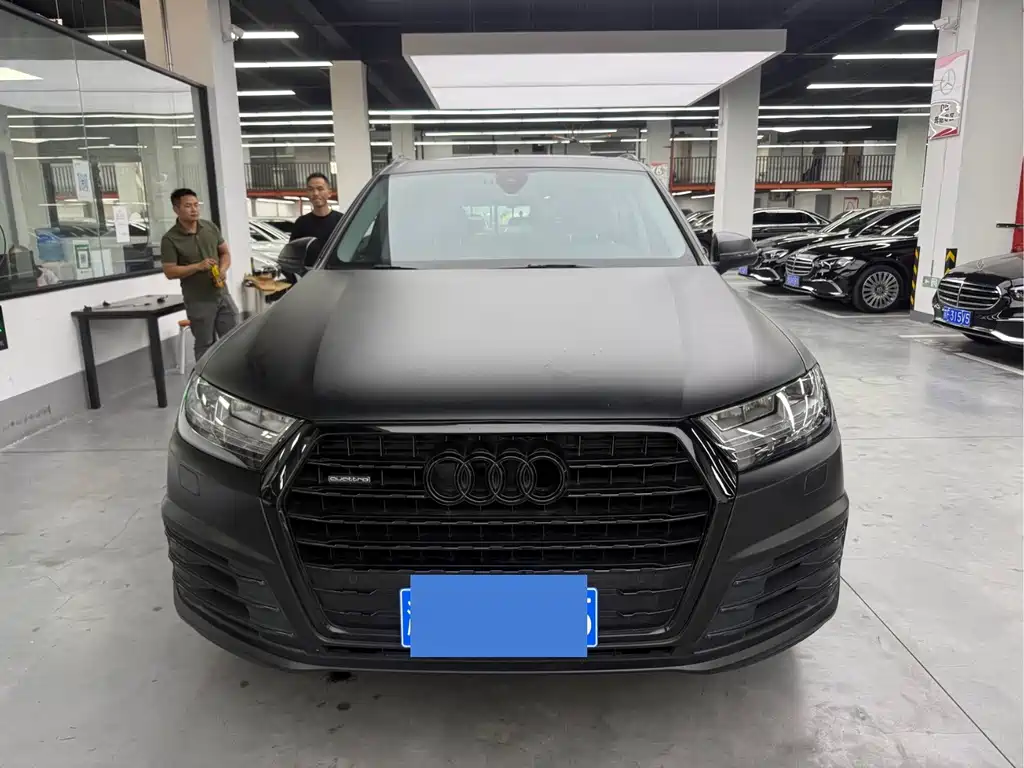 Audi Q7 — миниатюра 2