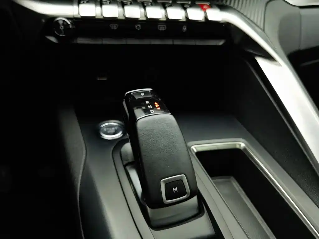 Peugeot 4008 — миниатюра 13