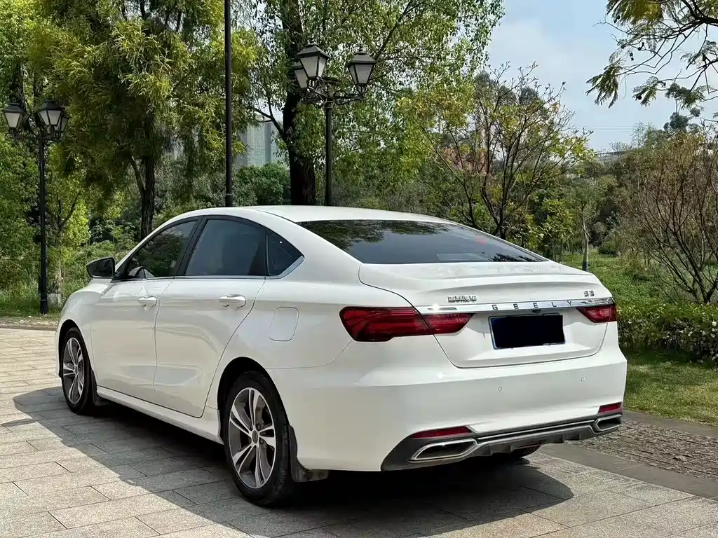 Geely Binrui — миниатюра 10