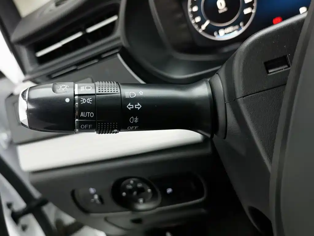 Chery Arrizo 5 PLUS — миниатюра 21