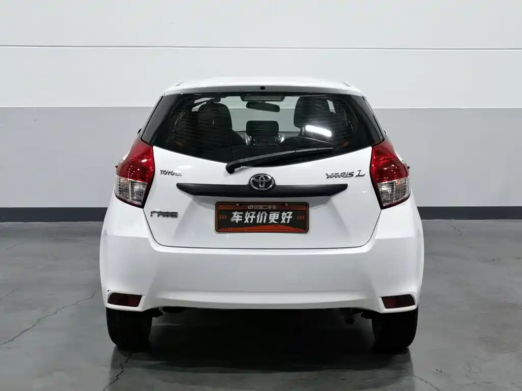 Toyota Yaris L — миниатюра 4