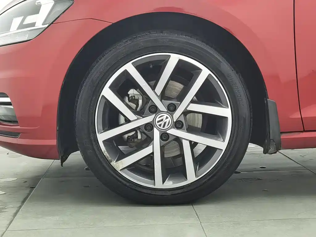 Volkswagen Golf — миниатюра 17
