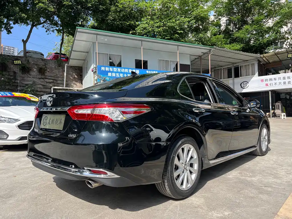 Toyota Camry 2.0G Luxury Edition, фото 25