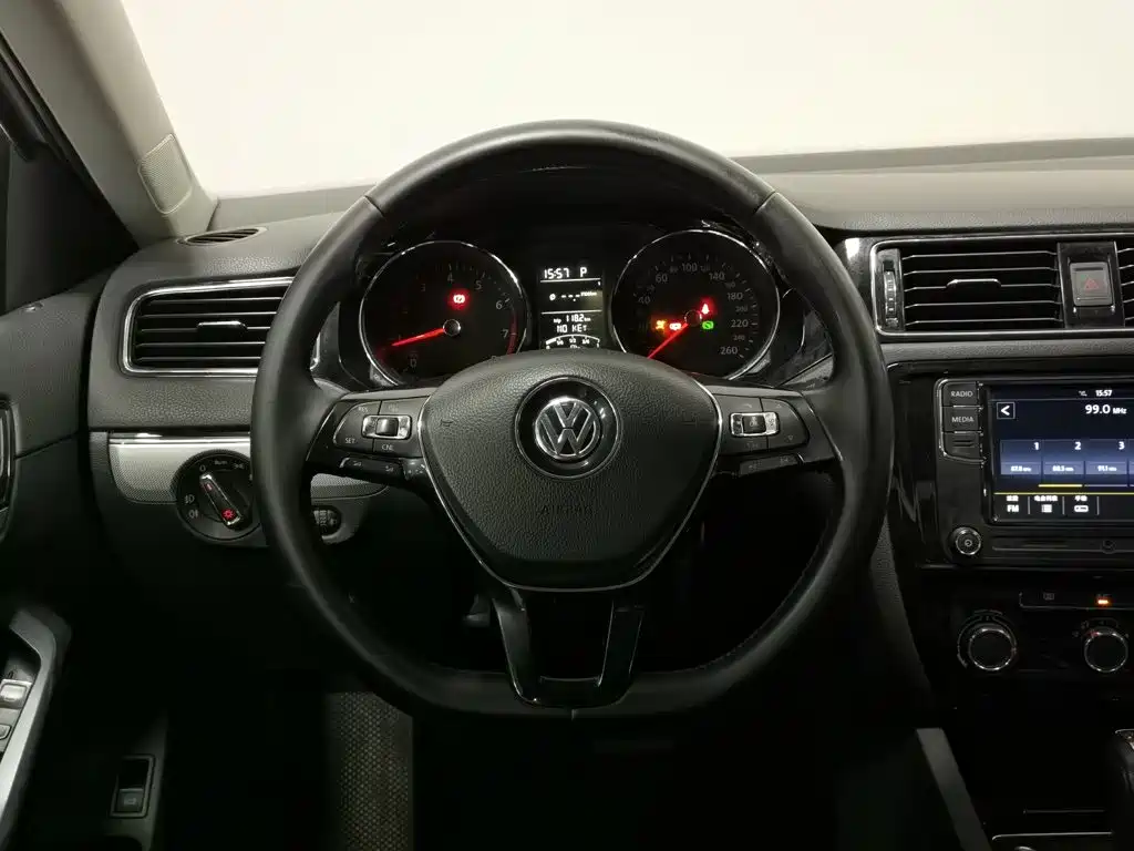 Volkswagen Sagitar — миниатюра 11