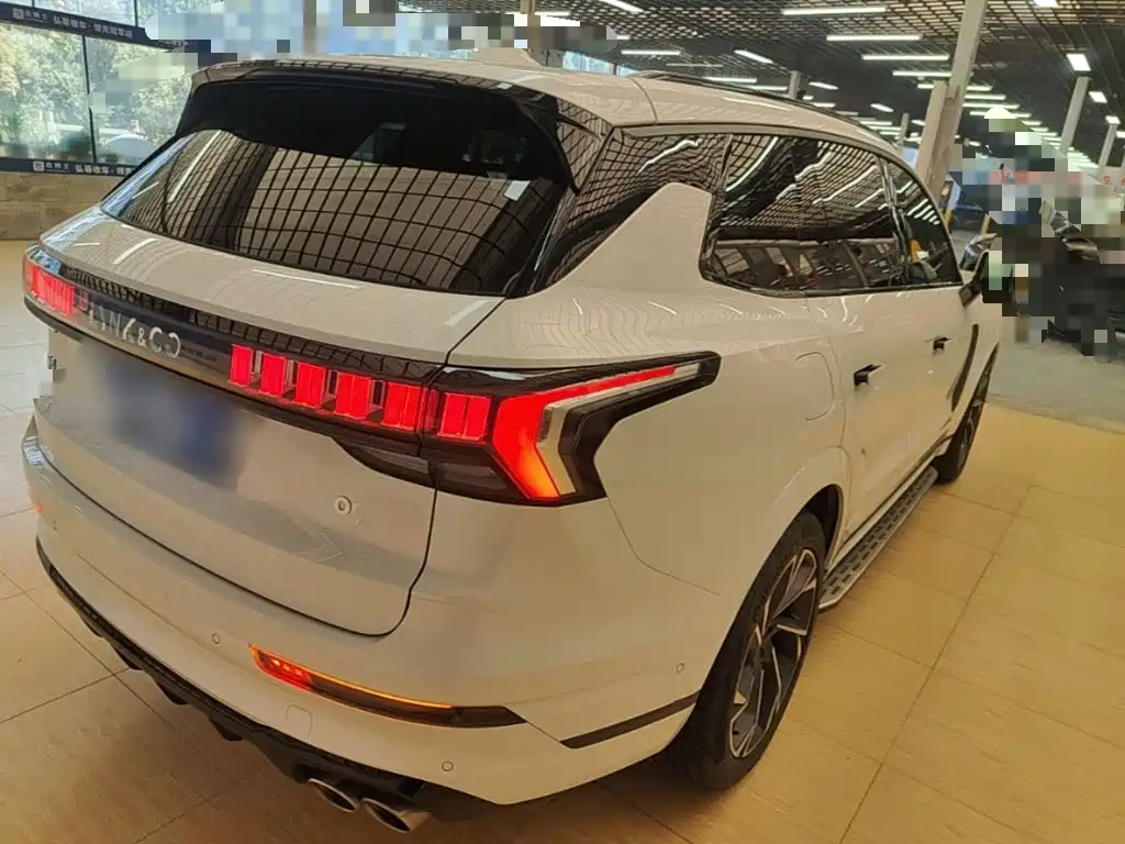 Lynk & Co 09 — миниатюра 7