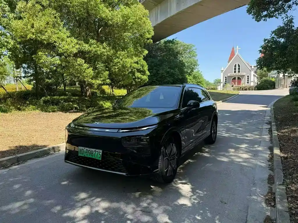 XPeng G9 2024