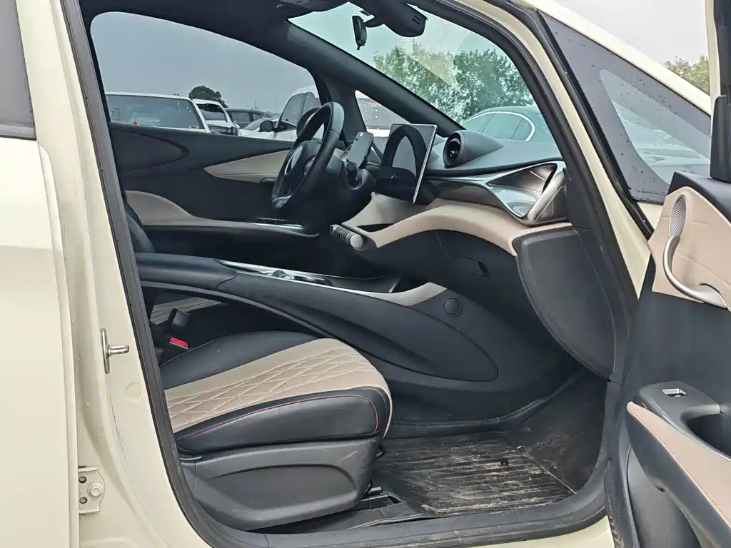 BYD Dolphin — миниатюра 11